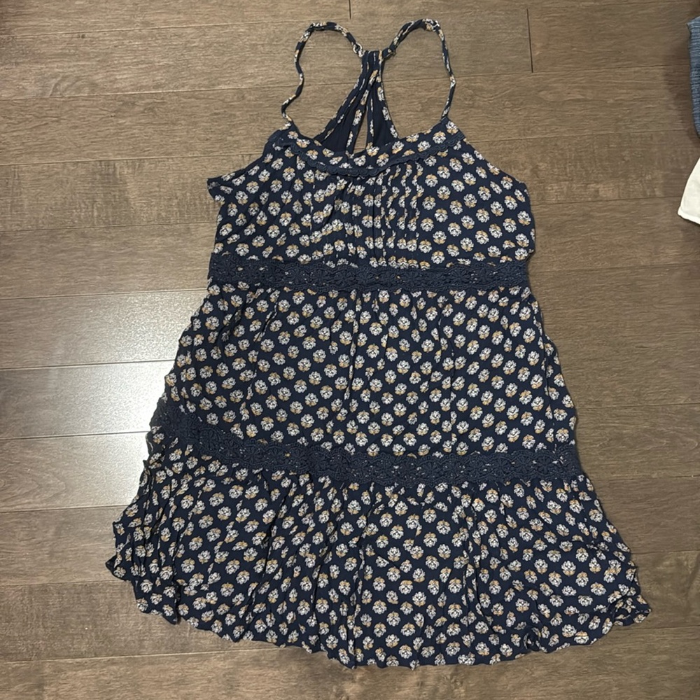 Hollister size small dress